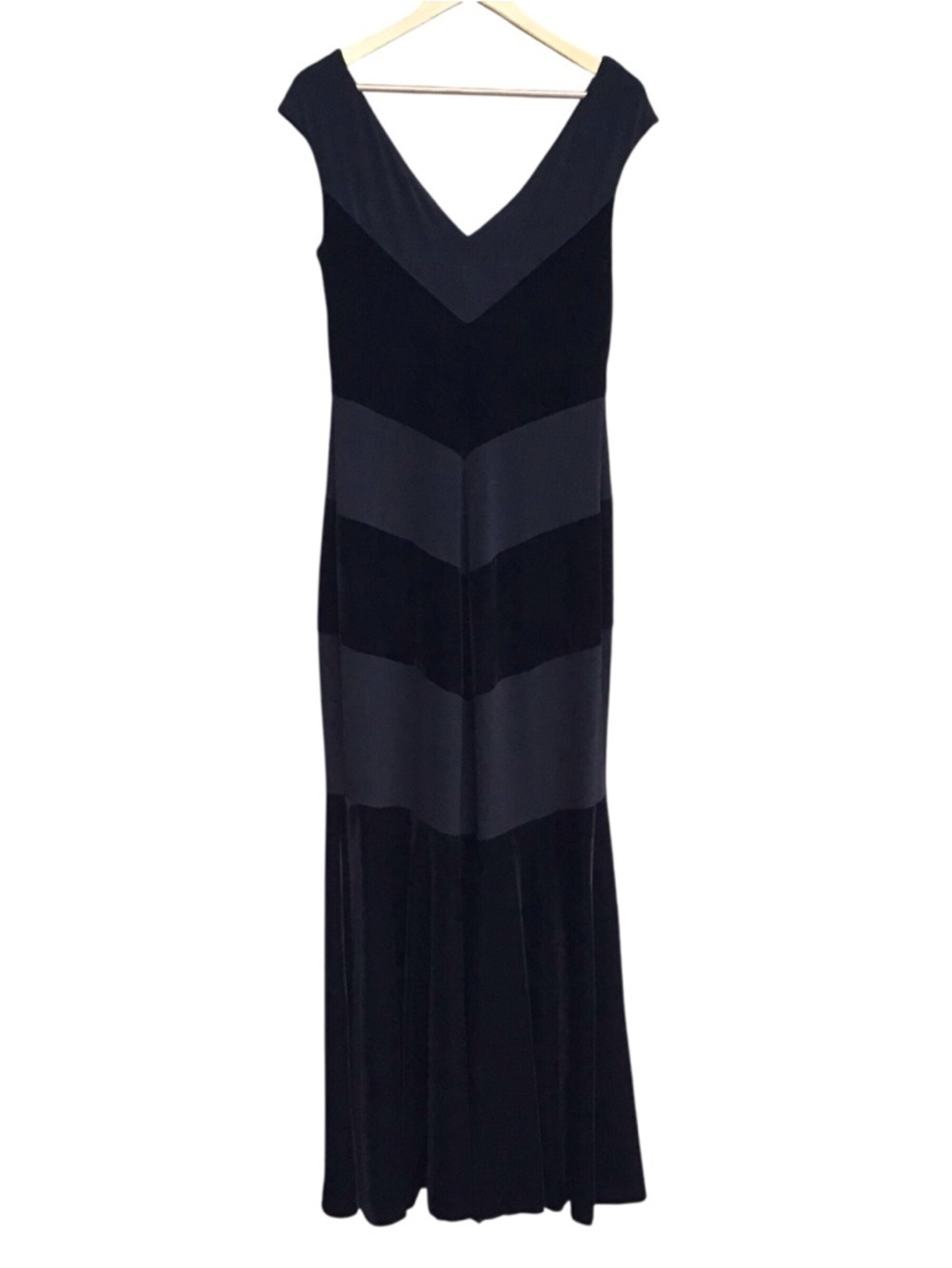 Lauren Ralph Lauren V Neck Chevron Pattern Velvet Long Gown Size 10